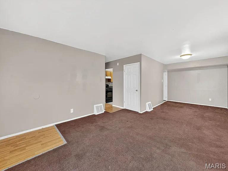 Undisclosed Address St. Louis, MO 63137 - Photo 4 of 28