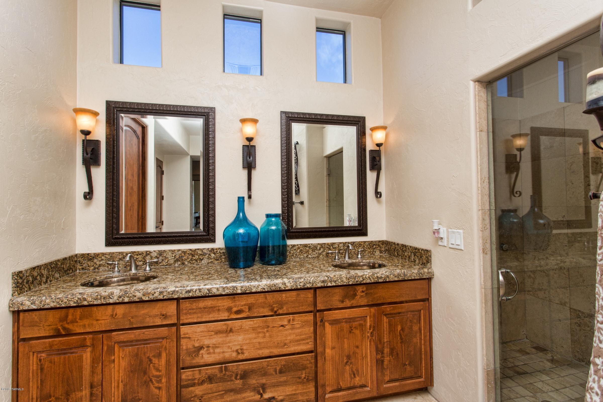 12057 North Solitude Ridge Place Tucson, AZ 85755 - Photo 36 of 45