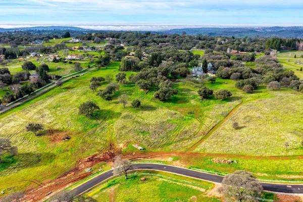 $725,000 | 780 Sierra View Court, Shingle Springs, CA 95682