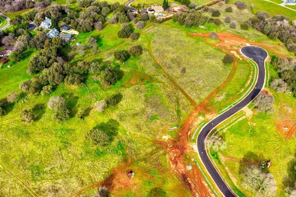 $725,000 | 780 Sierra View Court, Shingle Springs, CA 95682