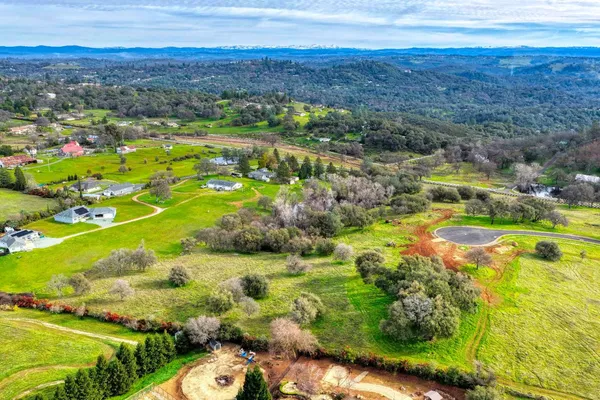 $725,000 | 780 Sierra View Court, Shingle Springs, CA 95682