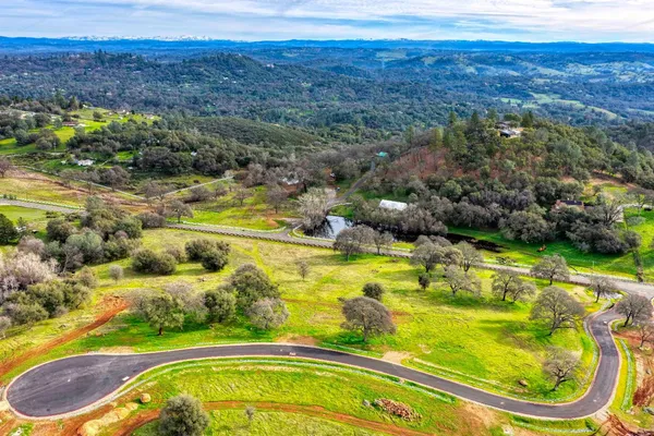 $725,000 | 780 Sierra View Court, Shingle Springs, CA 95682