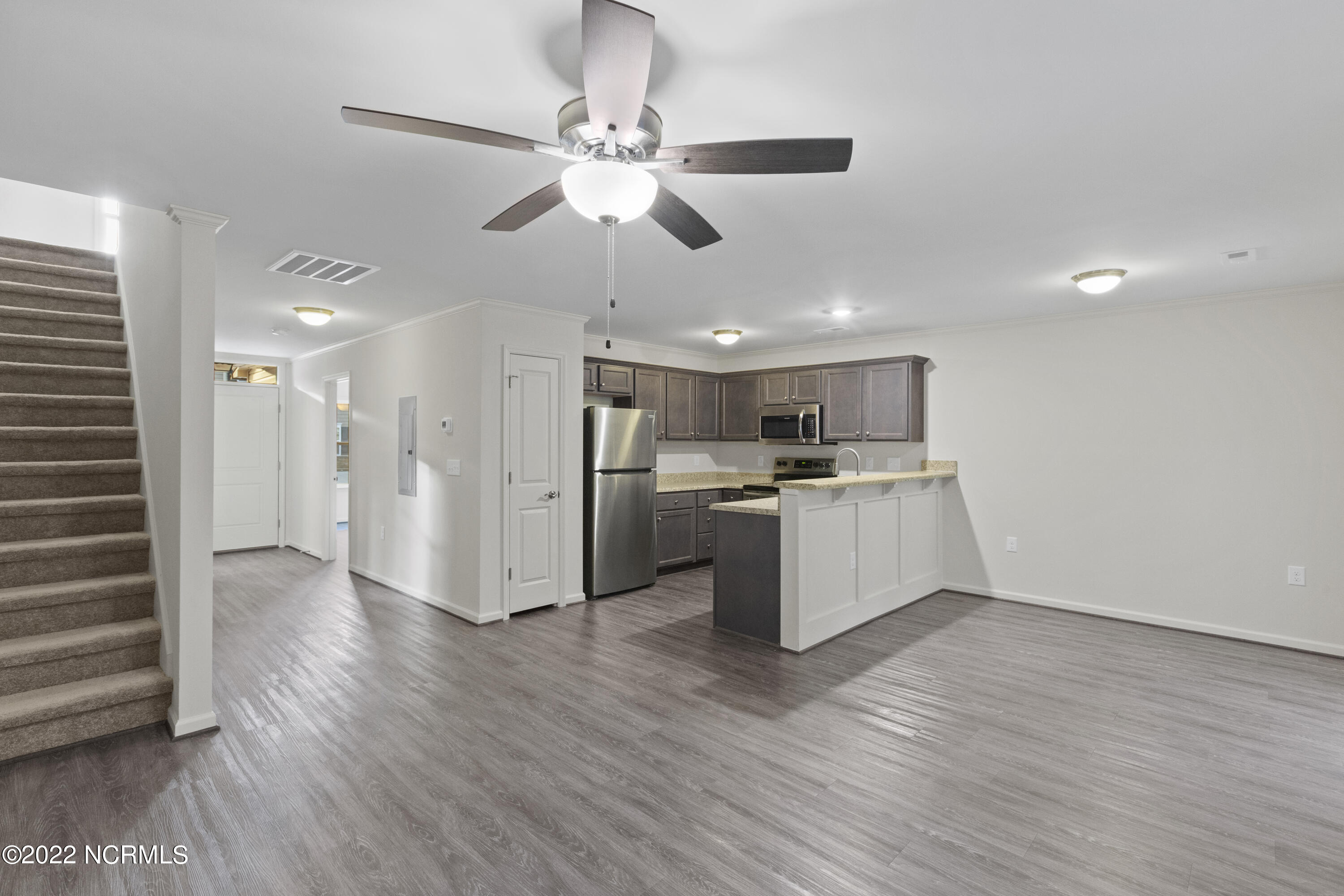 326 Glenellen Loop Road Midway Park, NC 28544 - Photo 9 of 20 IMG_2455