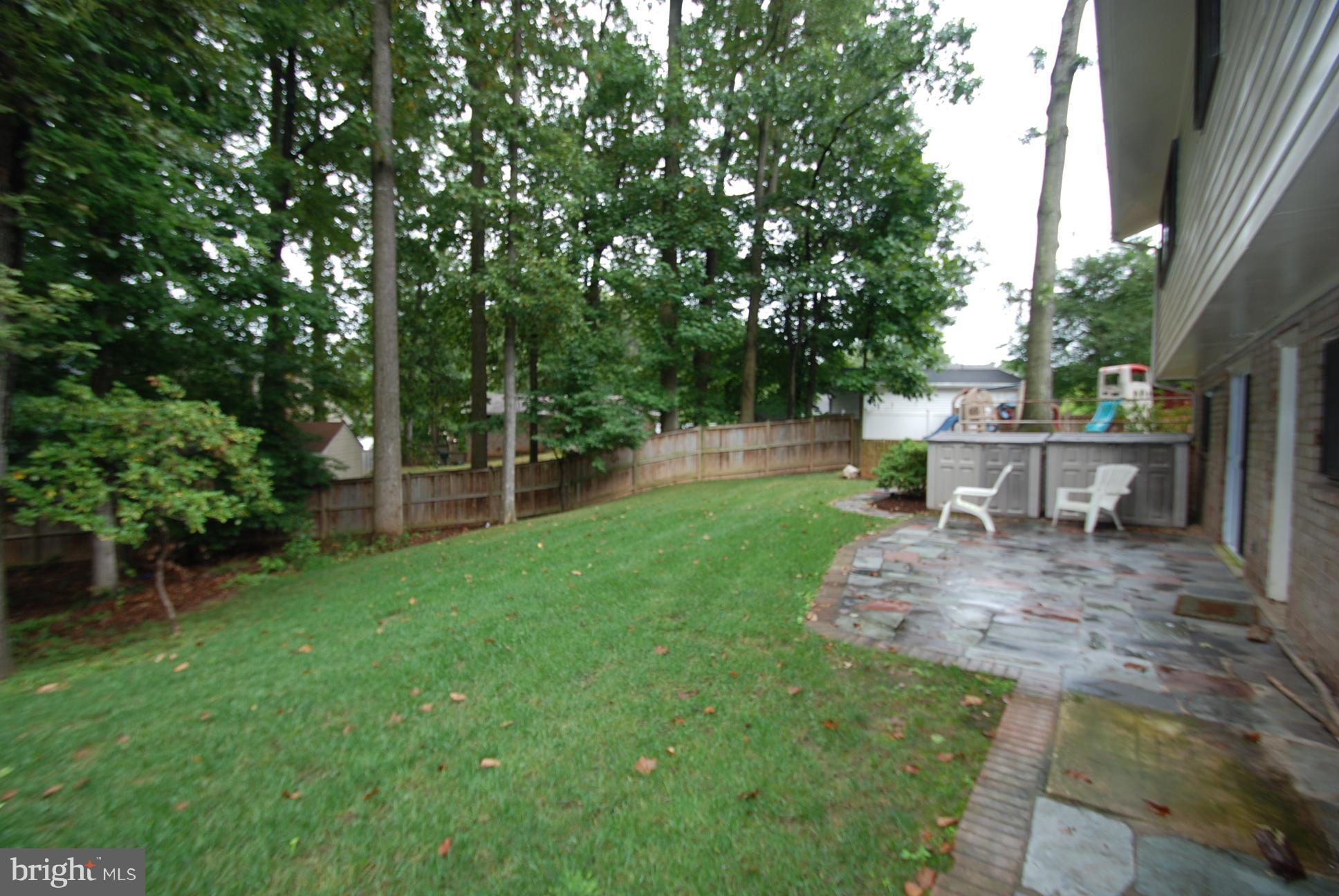 6803 Quebec Court Springfield, VA 22152 - Photo 5 of 17 rear yard
