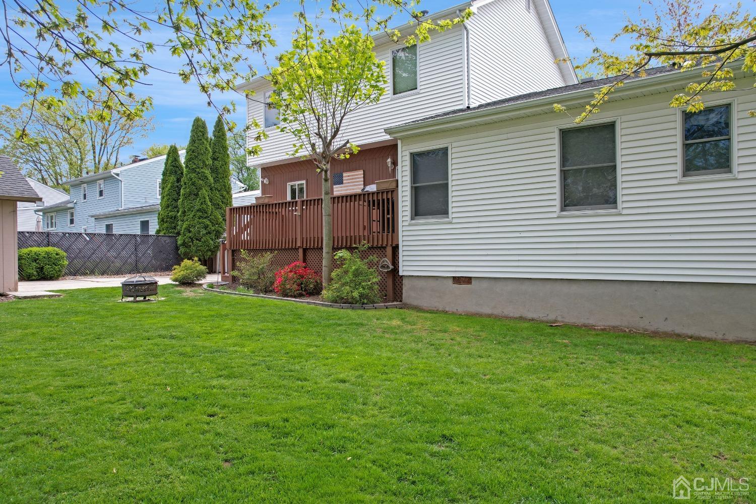 44 Terry Avenue Edison, NJ 08820 - Photo 40 of 47 a view of a house with a backyard