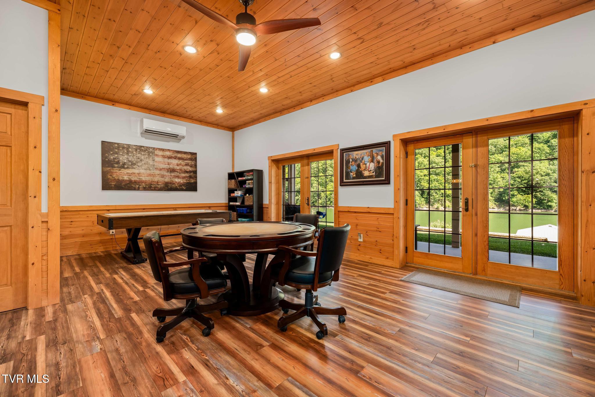 285 Cable Hollow Road Butler, TN 37640 - Photo 101 of 110 285 Cable Hollow Road (130 of 139)