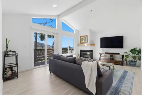 $880,000 | 939 Linda Mar Boulevard, Pacifica, CA 94044