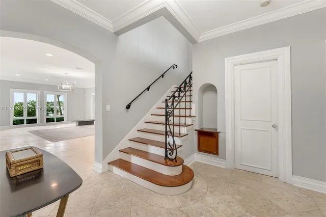 $17,500,000 | 11 East Rivo Alto Drive, Miami Beach, FL 33139