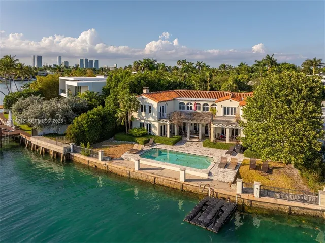 $17,500,000 | 11 East Rivo Alto Drive, Miami Beach, FL 33139