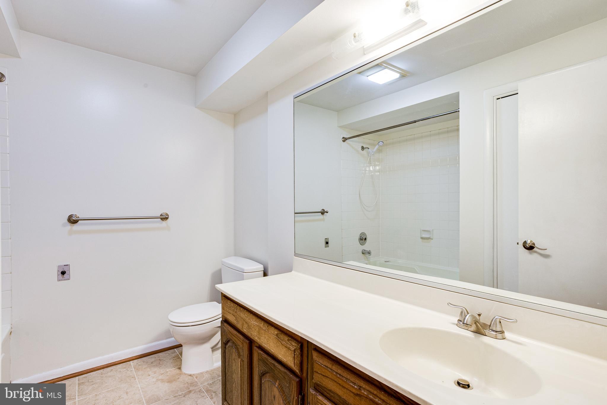 11300 Classical Lane Silver Spring, MD 20901 - Photo 43 of 50 Lower Level Full Bathroom with Soaking Tub!