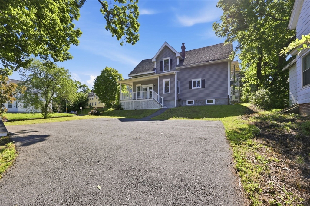 57 May Street Worcester, MA 01610 - Photo 38 of 42