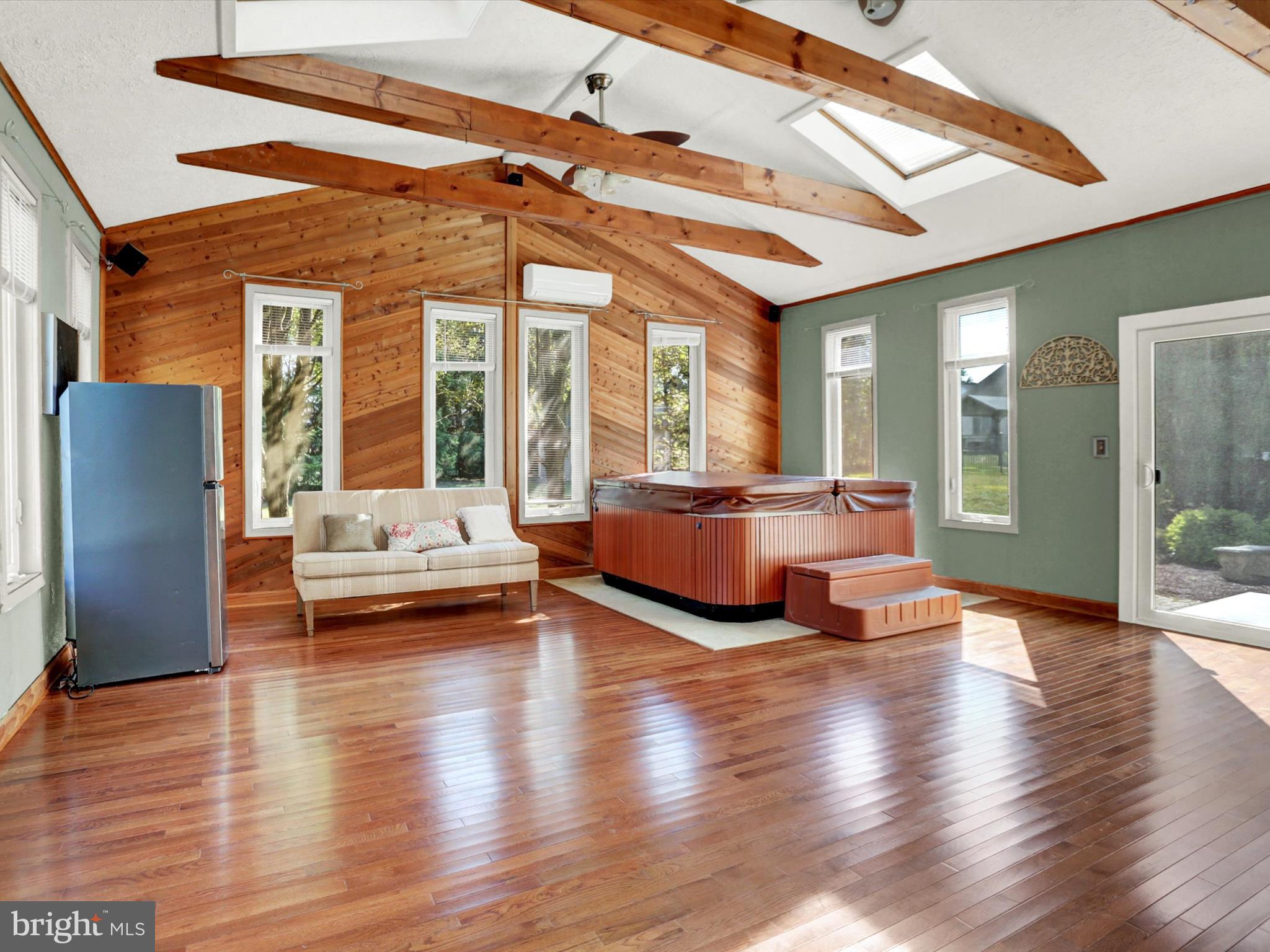 23 Pin Oak Street Palmyra, PA 17078 - Photo 15 of 65 a living room with furniture and a large window