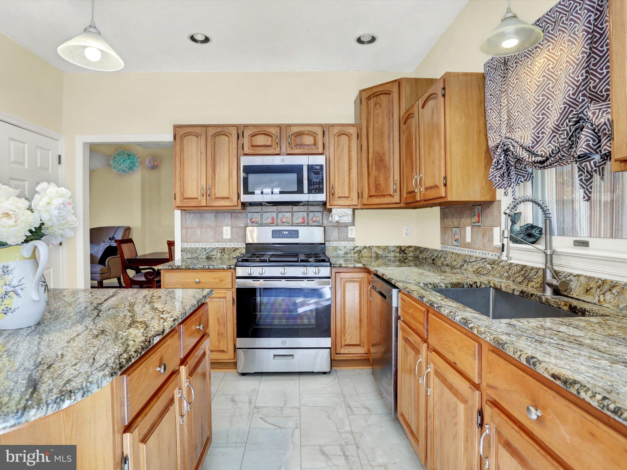 23 Pin Oak Street Palmyra, PA 17078 - Photo 20 of 65