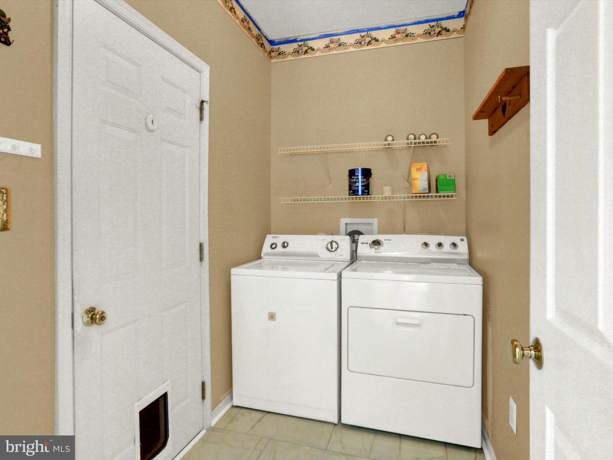 23 Pin Oak Street Palmyra, PA 17078 - Photo 27 of 65 a utility room with dryer and washer