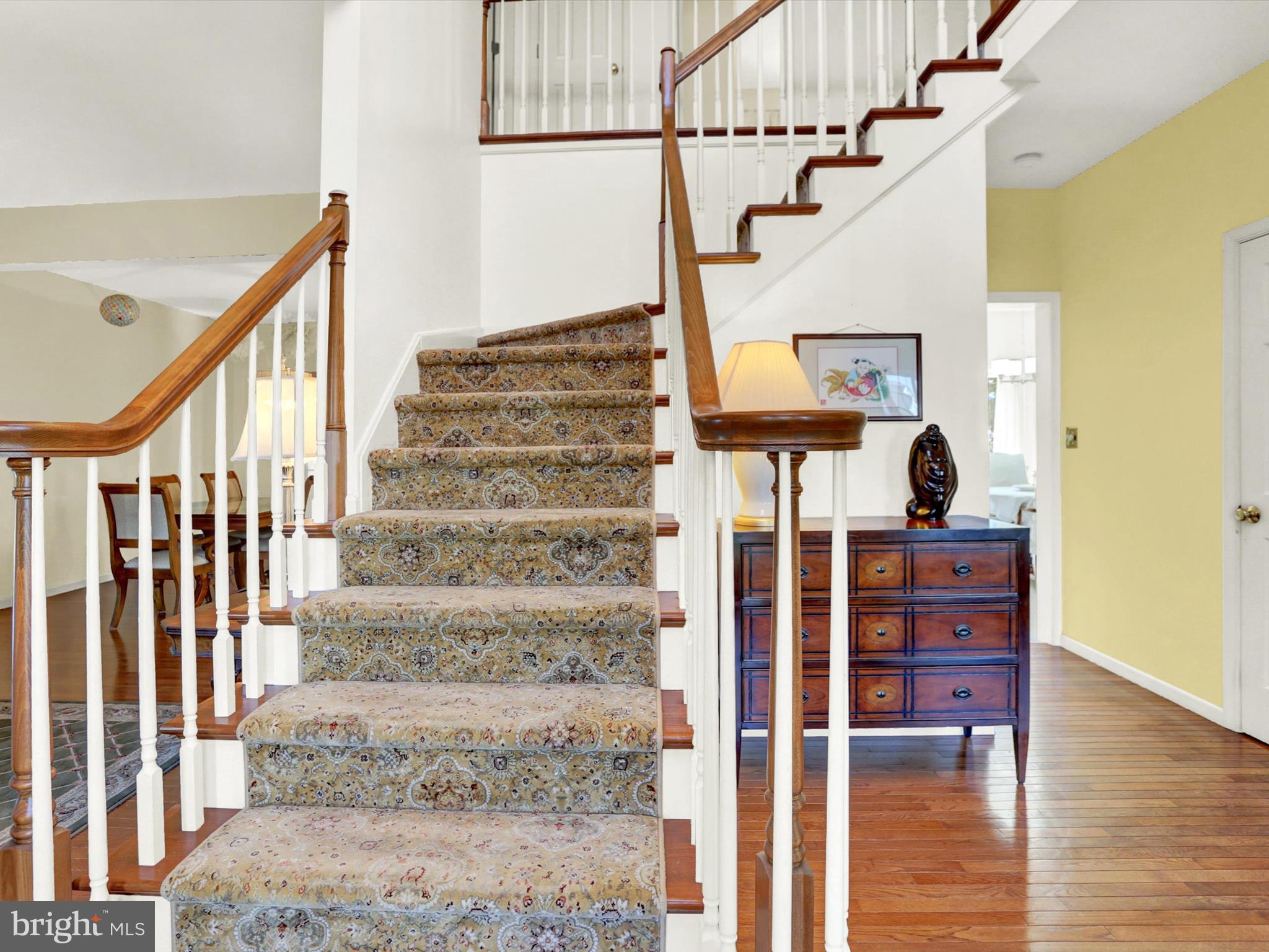 23 Pin Oak Street Palmyra, PA 17078 - Photo 5 of 65 a view of entryway