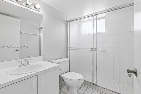 $699,000 | 3901 Indian Creek Drive, Unit 309, Miami Beach, FL 33140