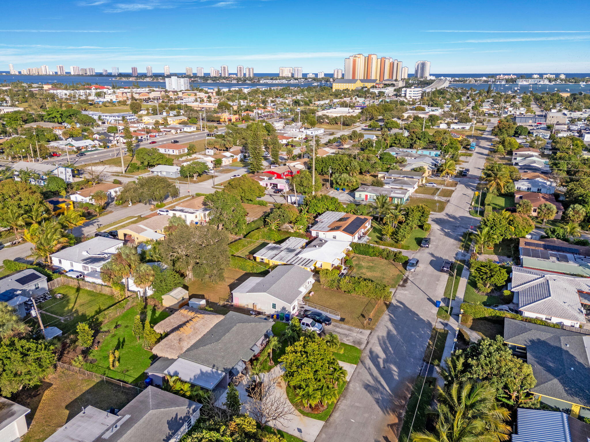 236 West 24th Street Riviera Beach, FL 33404 - Photo 35 of 48 35-web-or-mls-DJI_20260115161120_0781_D