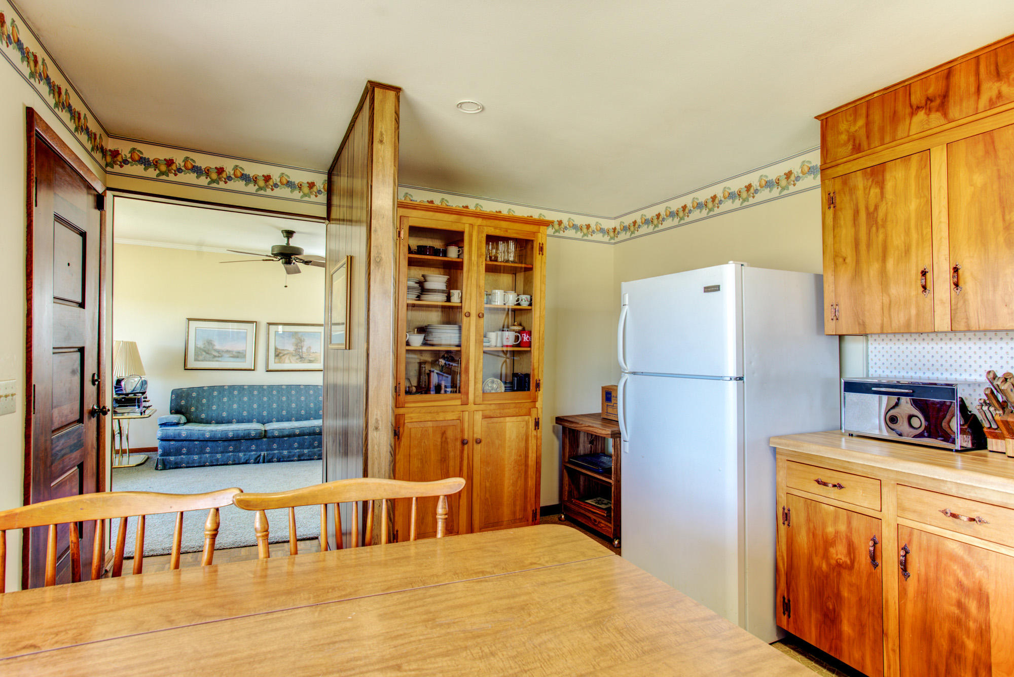 808 Ridgeview Drive Clinton, TN 37716 - Photo 8 of 38 808 Ridgeview Drive-8