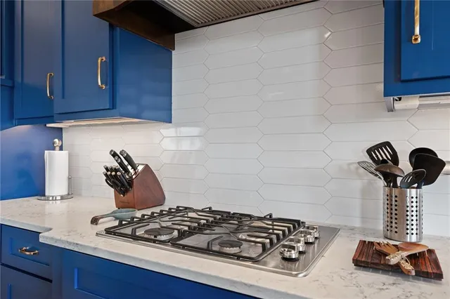 $669,900 | 15297 West 172nd Place, Olathe, KS 66062