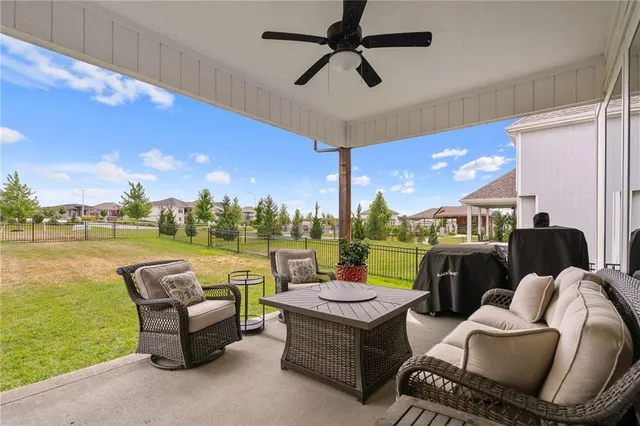 $669,900 | 15297 West 172nd Place, Olathe, KS 66062