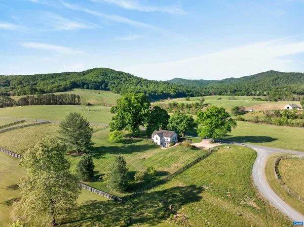 $899,900 | 1795 Bundoran Drive, North Garden, VA 22959