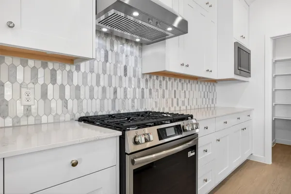 $2,495 | 31831 Rich Mdw Court, Fulshear, TX 77423