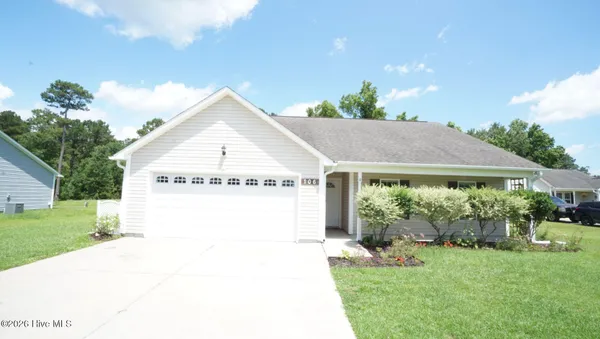 $1,750 | 106 Farmgate Drive, Richlands, NC 28574