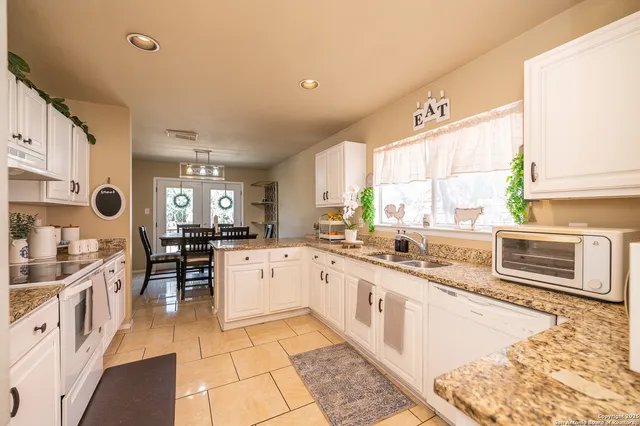 $368,000 | 4719 Irish Oak, San Antonio, TX 78247