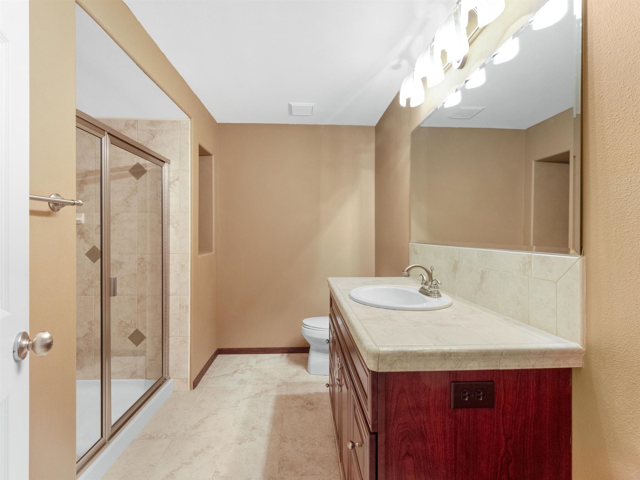 6013 Vista Ridge Lane Spokane, WA 99217 - Photo 25 of 43 Gallery Image 25