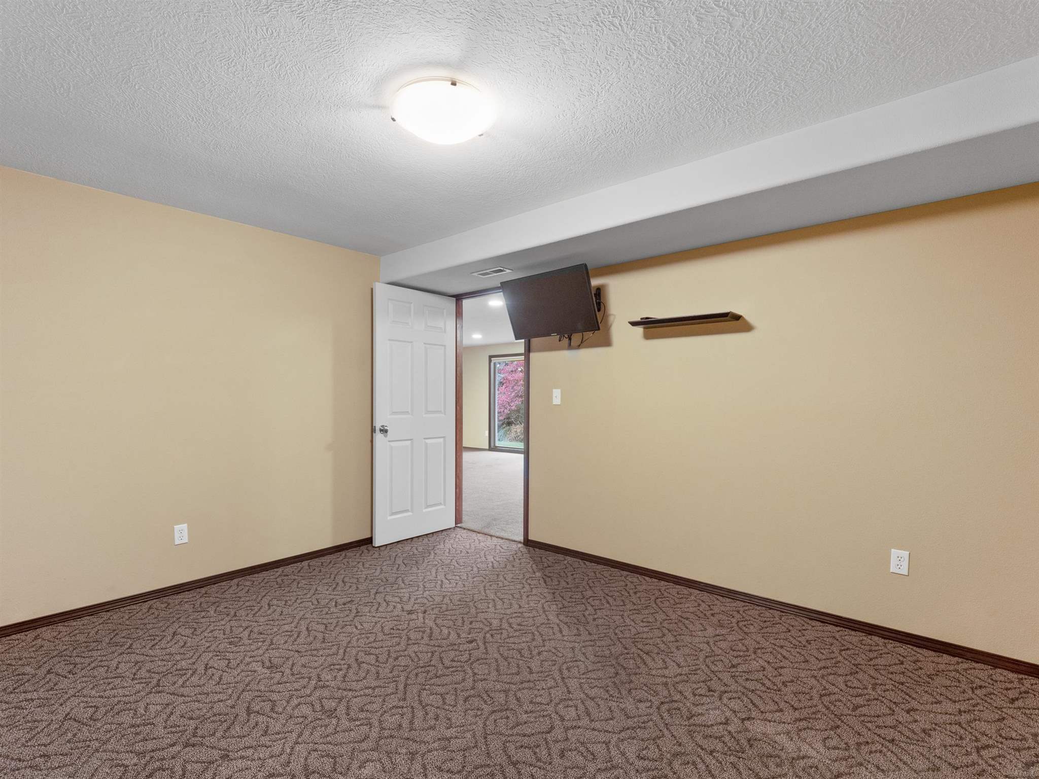 6013 Vista Ridge Lane Spokane, WA 99217 - Photo 31 of 43 Gallery Image 31