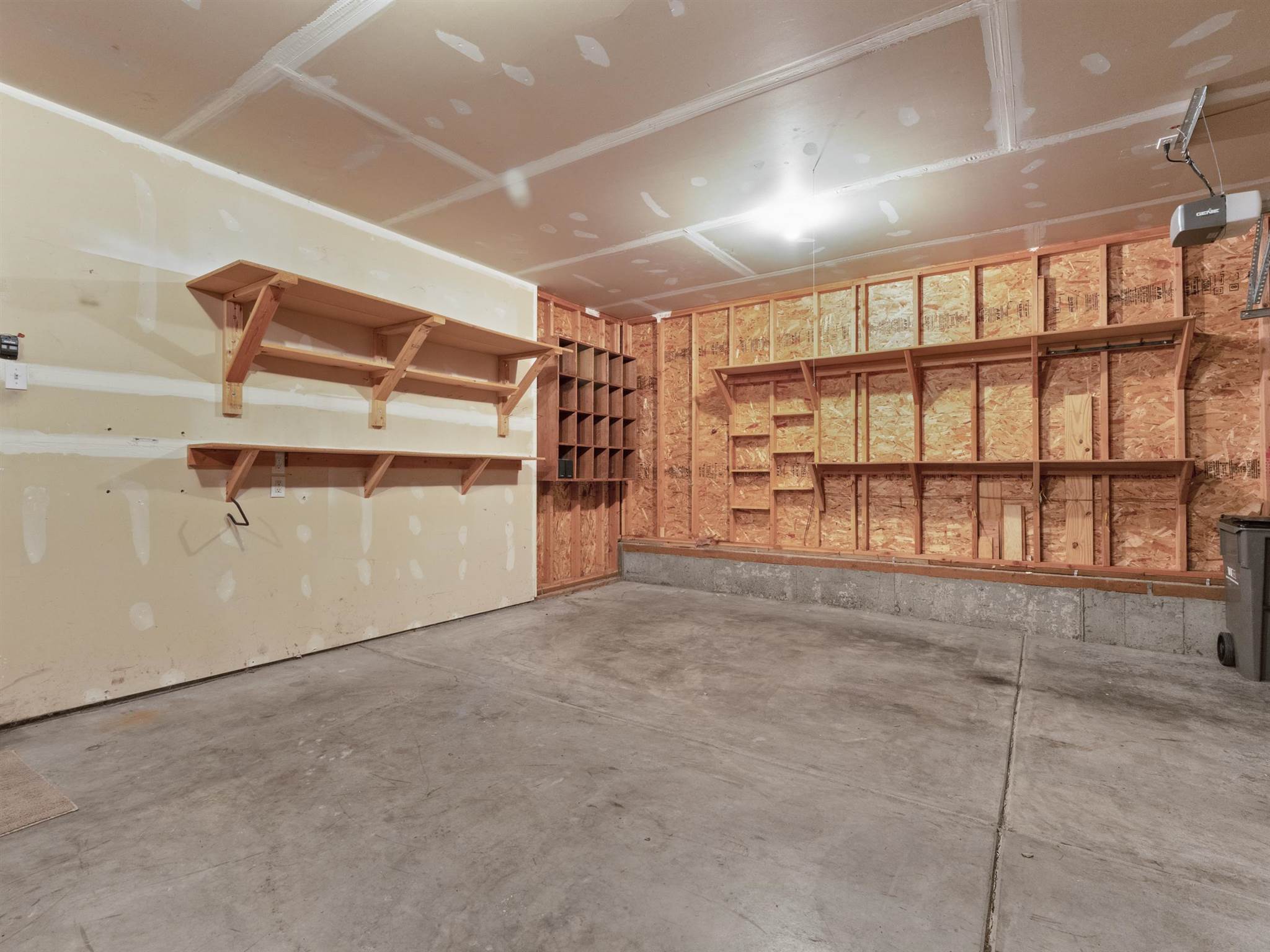 6013 Vista Ridge Lane Spokane, WA 99217 - Photo 33 of 43 Gallery Image 33