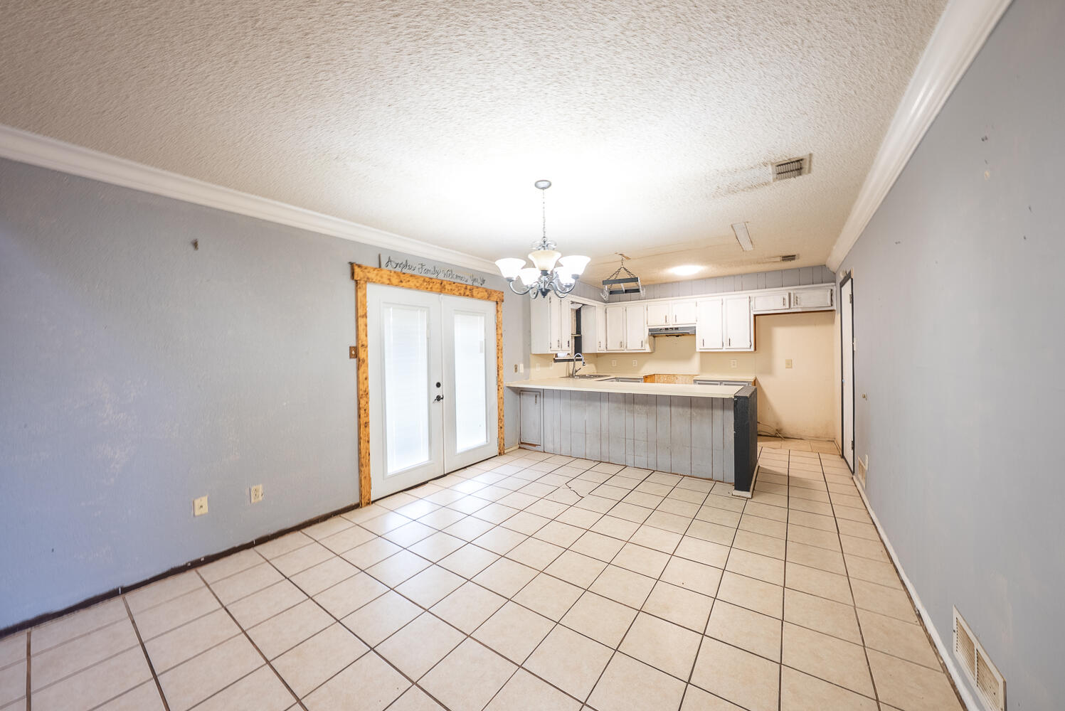 2110 76th Street Lubbock, TX 79423 - Photo 7 of 13 DSC01540