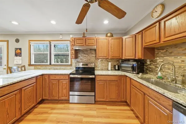 $579,000 | 24 Marc Terrace, Monroe, NY 10950