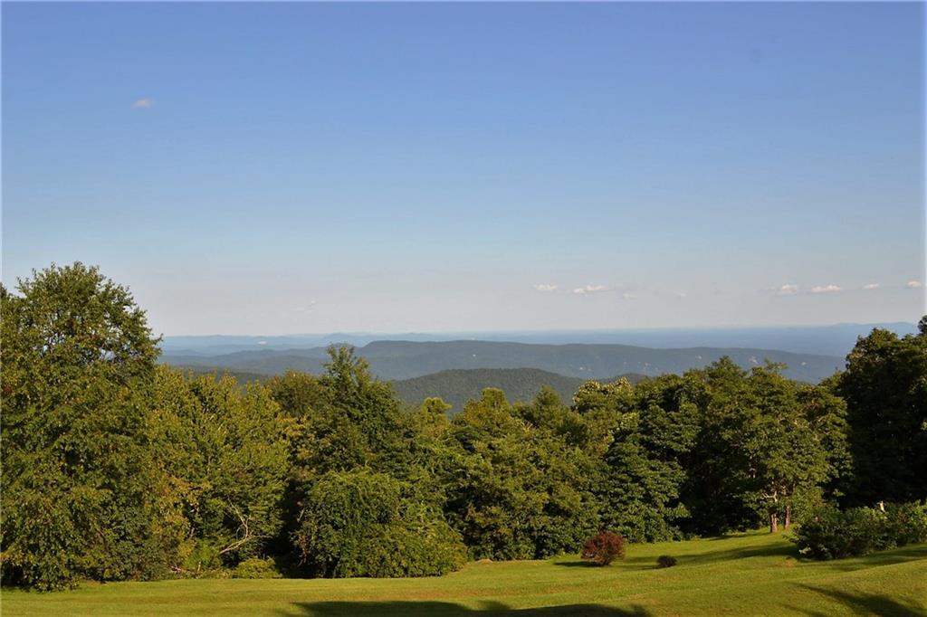 7128 Table Rock Road Newland, NC 28657 - Photo 11 of 26 Gallery Image 11