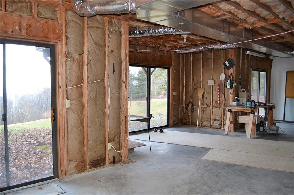 7128 Table Rock Road Newland, NC 28657 - Photo 23 of 26 Gallery Image 23