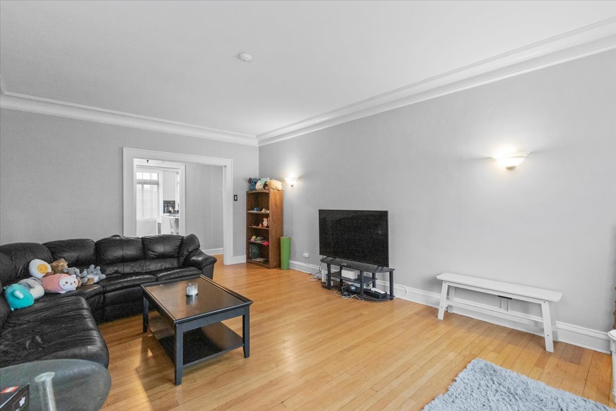 730 Noyes Street, Unit K3 Evanston, IL 60201 - Photo 5 of 10