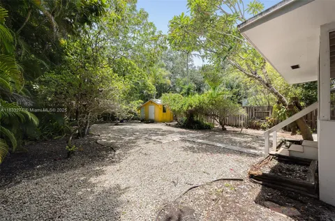 $1,750,000 | 4050 Loquat Avenue, Coconut Grove, FL 33133