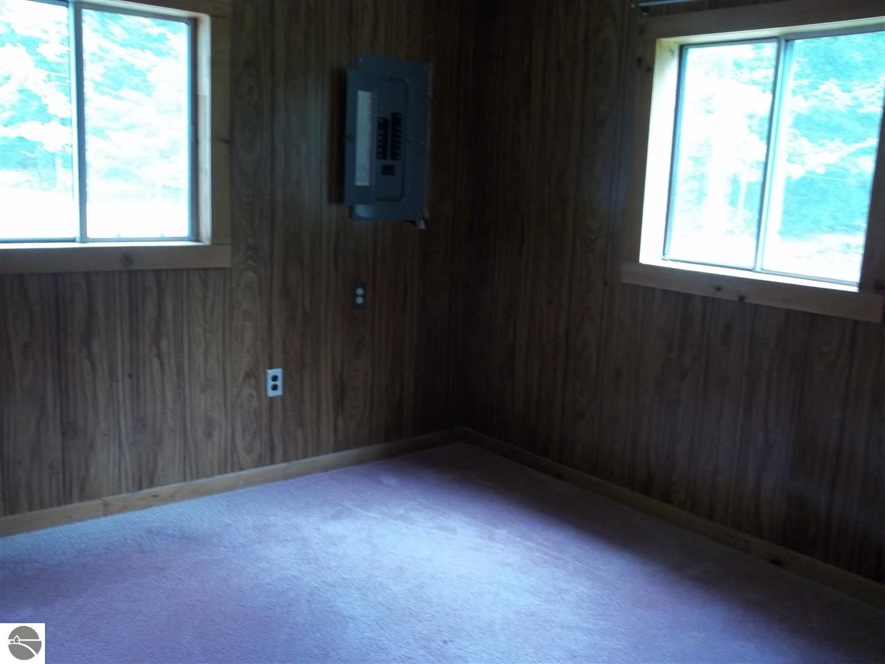 5291 Slosser Road Hale, MI 48739 - Photo 6 of 10 1776108-5.JPG