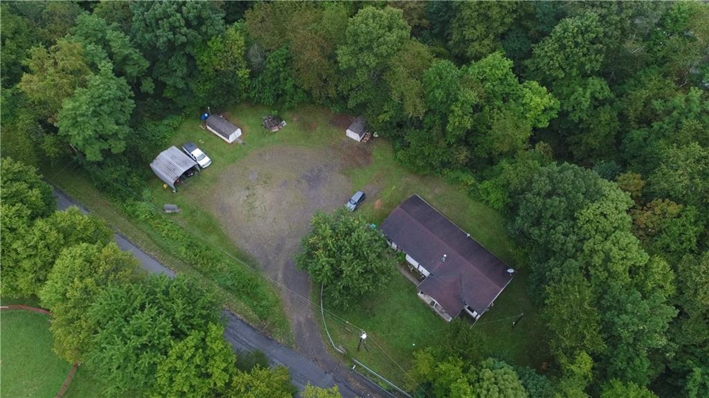 163 Little Blue Road Hookstown, PA 15050 - Photo 2 of 17 Gallery Image 2