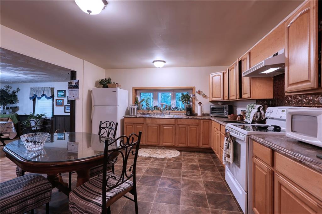 163 Little Blue Road Hookstown, PA 15050 - Photo 5 of 17 Gallery Image 5