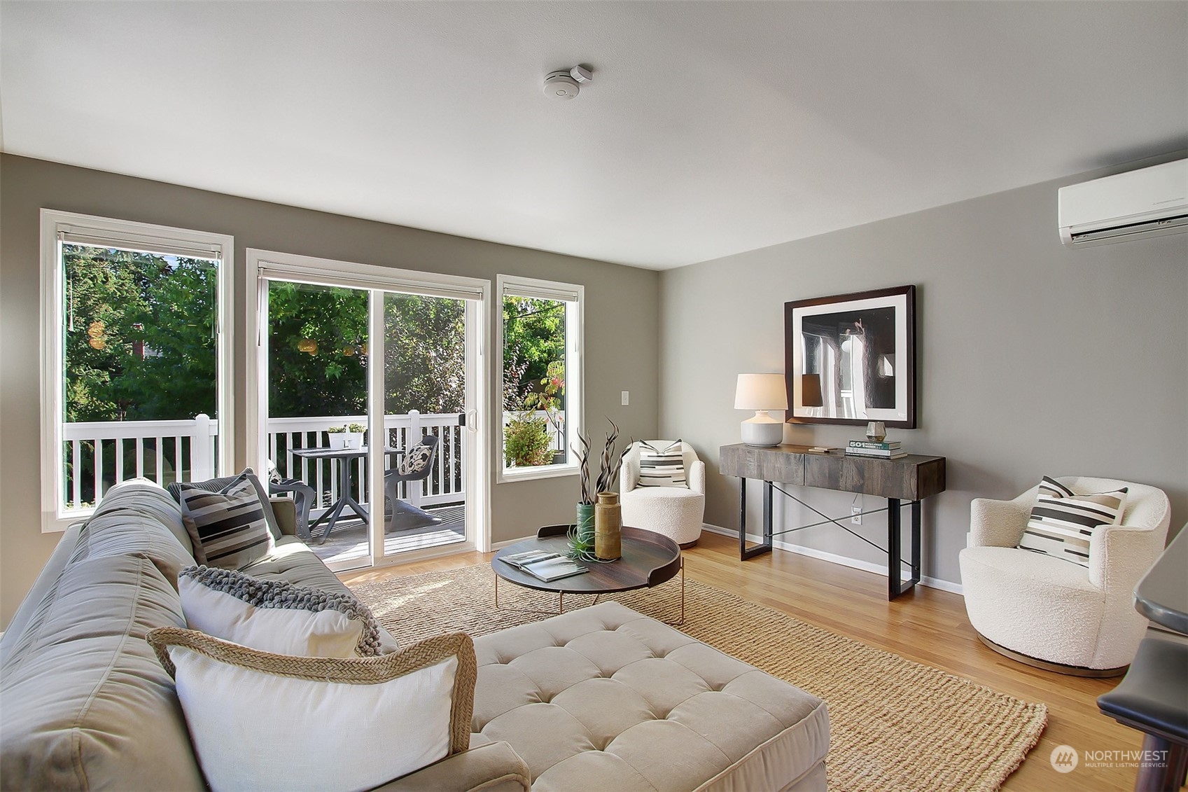 548 North 75th Street Seattle, WA 98103 - Photo 3 of 28