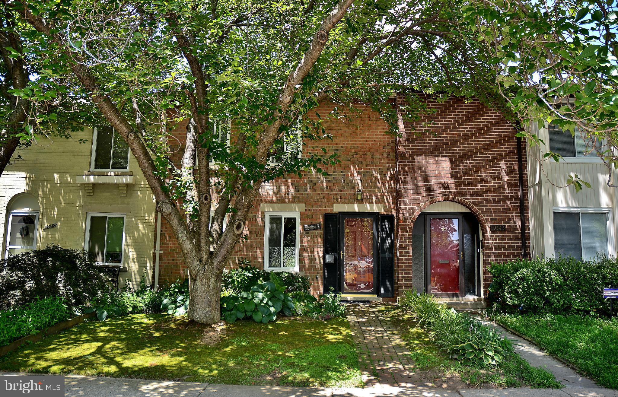 19547 Transhire Road Gaithersburg, MD 20886 - Photo 2 of 28 Front View of House