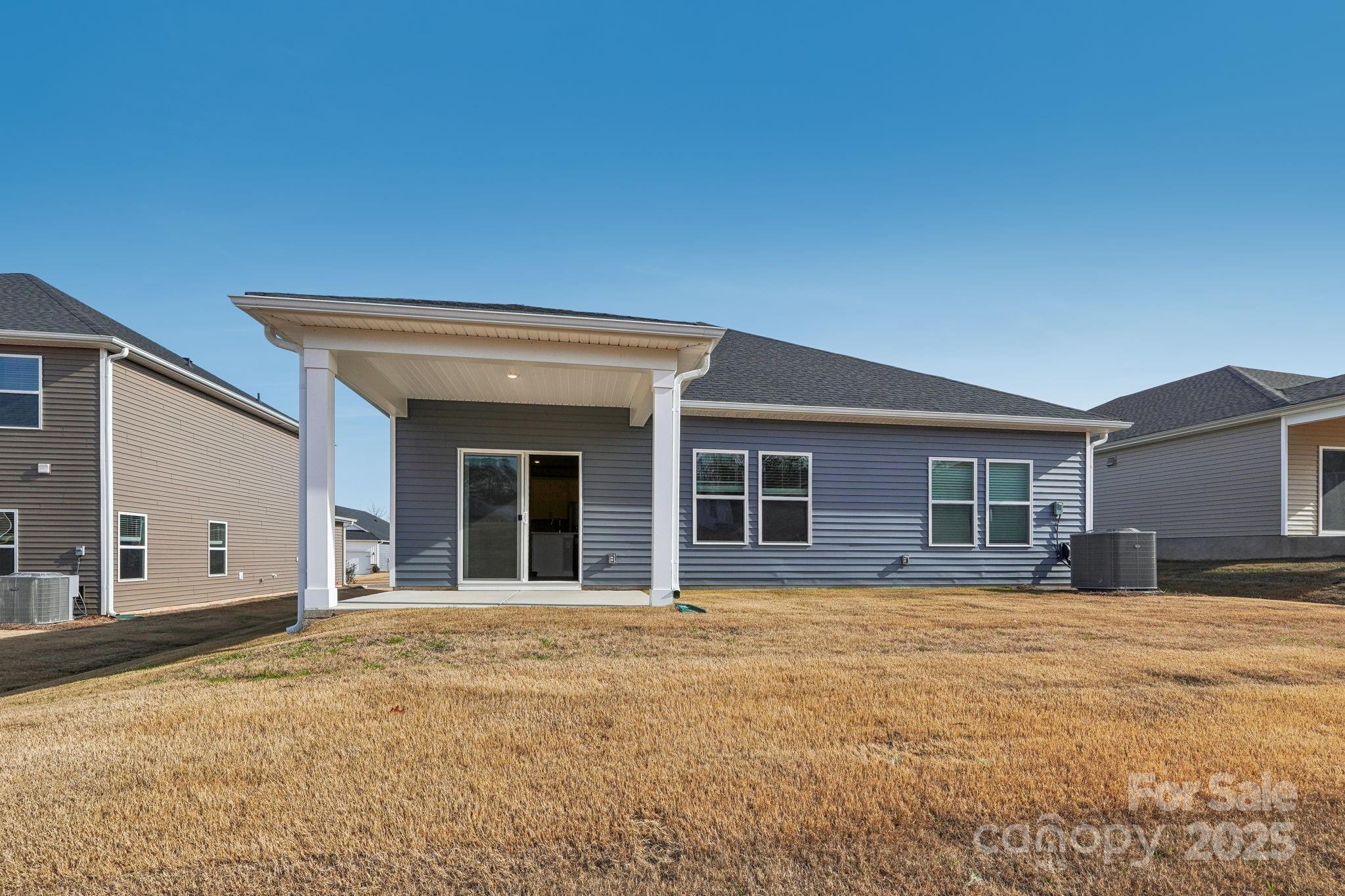 195 Murphy Mdw Road Mocksville, NC 27028 - Photo 10 of 12 a front view of house with yard