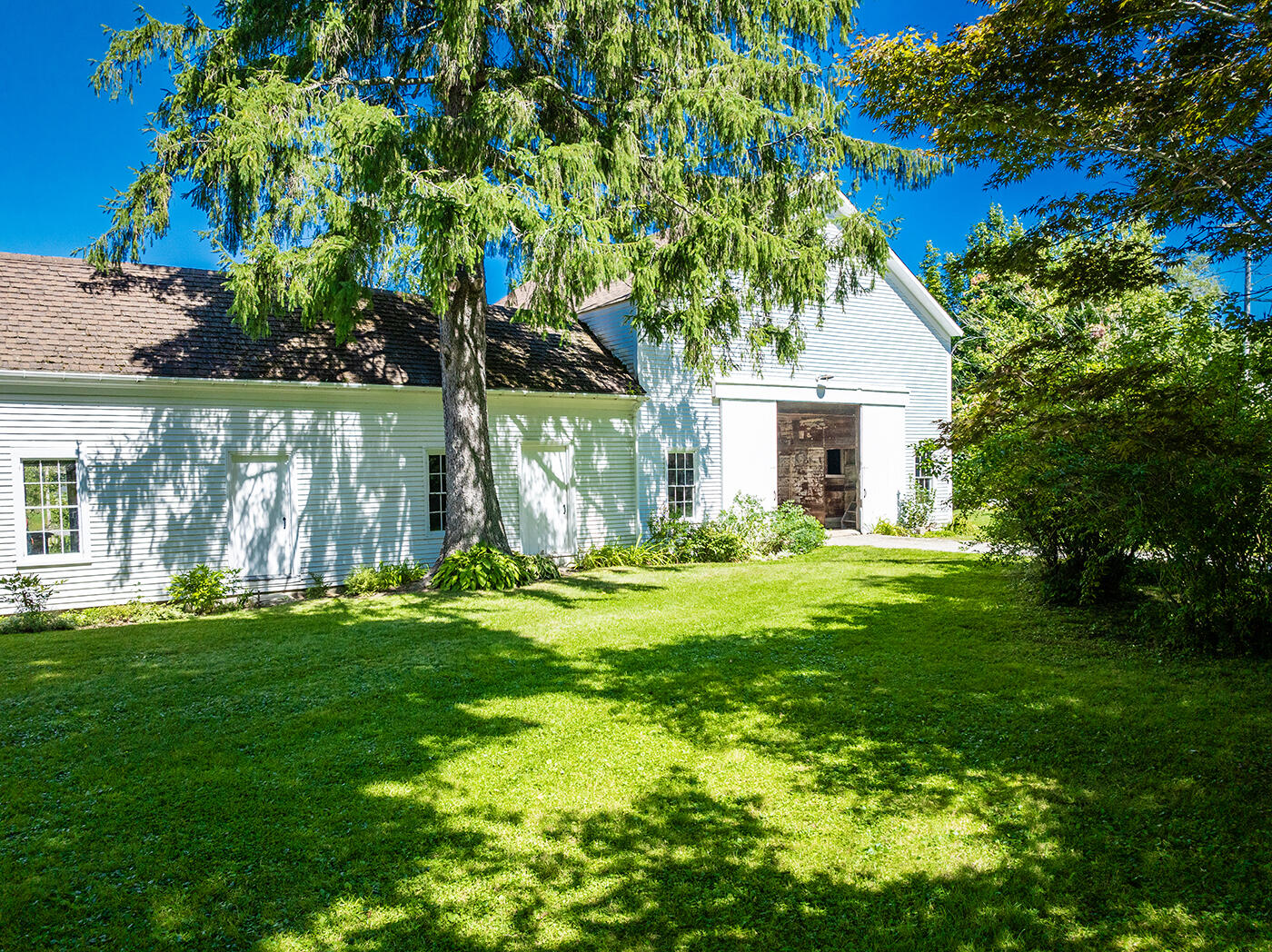 466 Main Street Warren, ME 04864 - Photo 59 of 66 front exterior