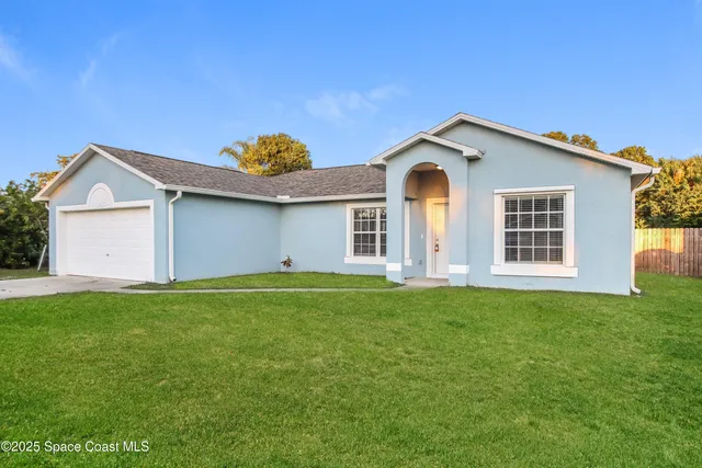 $1,925 | 453 Foxdall Avenue Northeast, Palm Bay, FL 32907