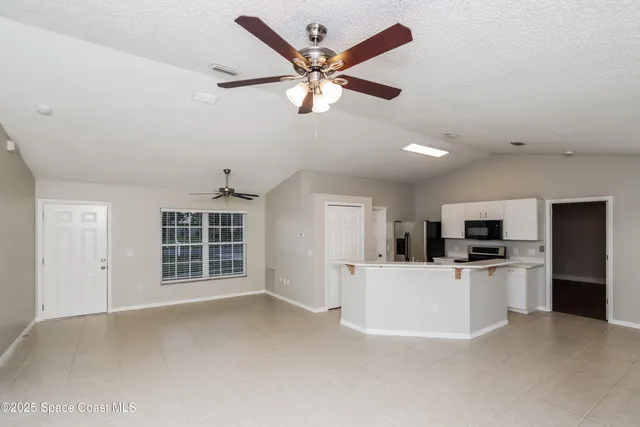 $1,925 | 453 Foxdall Avenue Northeast, Palm Bay, FL 32907