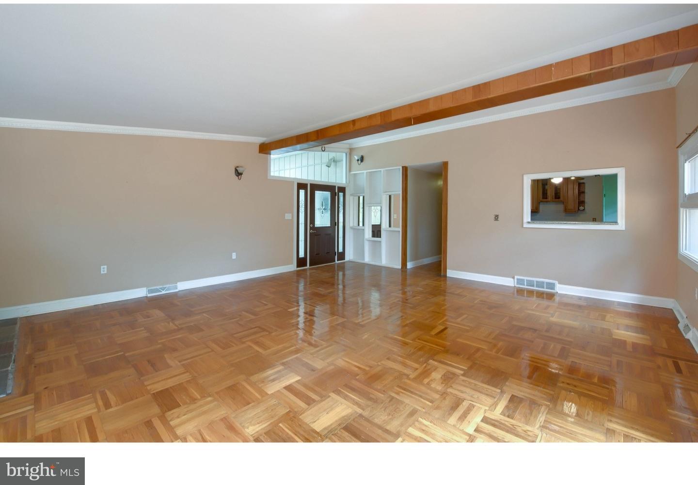 1310 Newcomb Road Wilmington, DE 19803 - Photo 6 of 25 Gallery Image 6