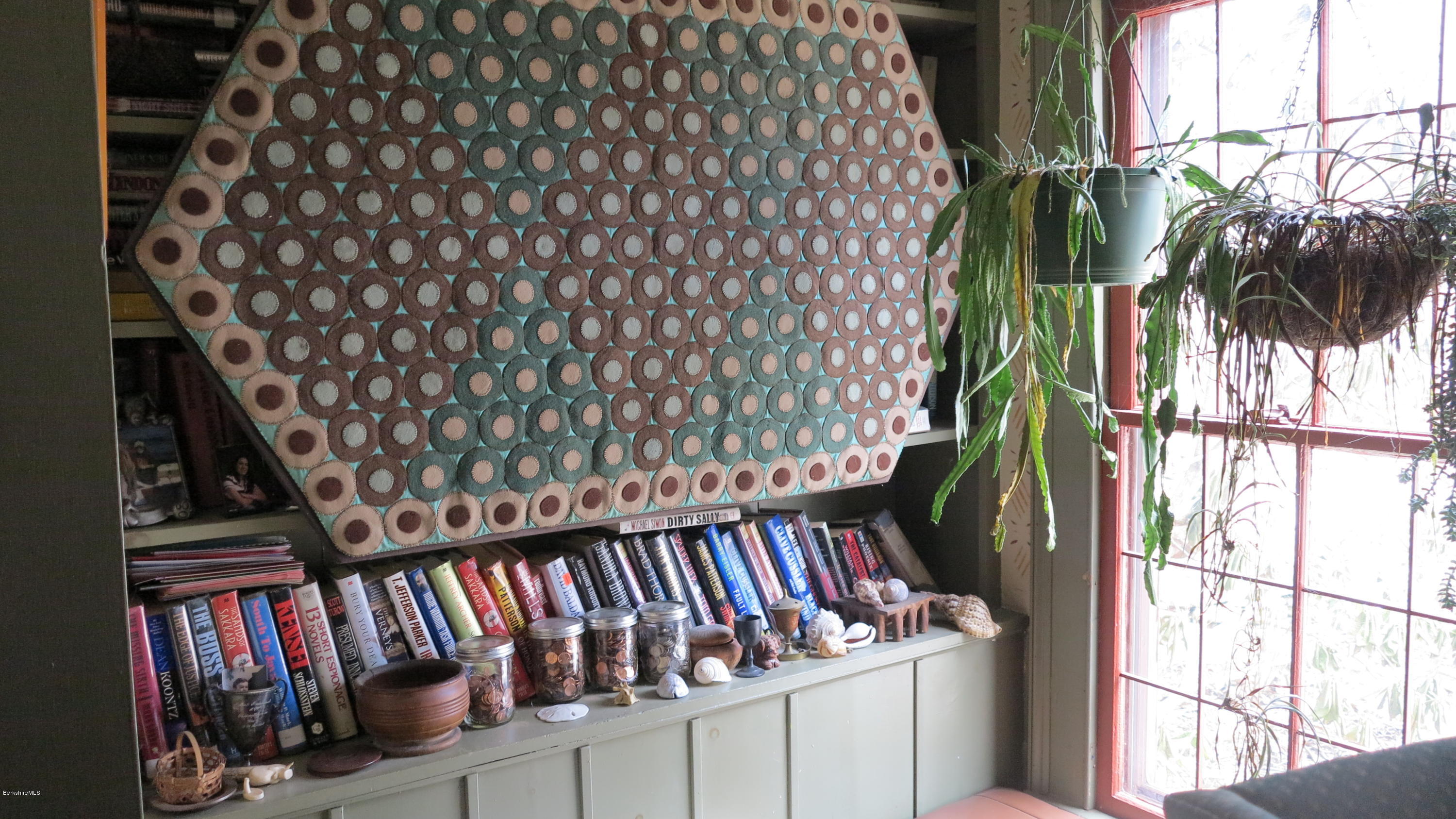 9 Dimmock Road Otis, MA 01253 - Photo 12 of 29 12bookshelf