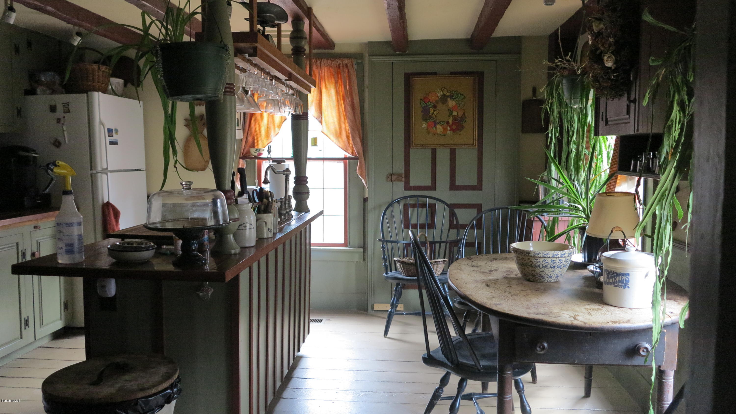 9 Dimmock Road Otis, MA 01253 - Photo 7 of 29 7kitchen