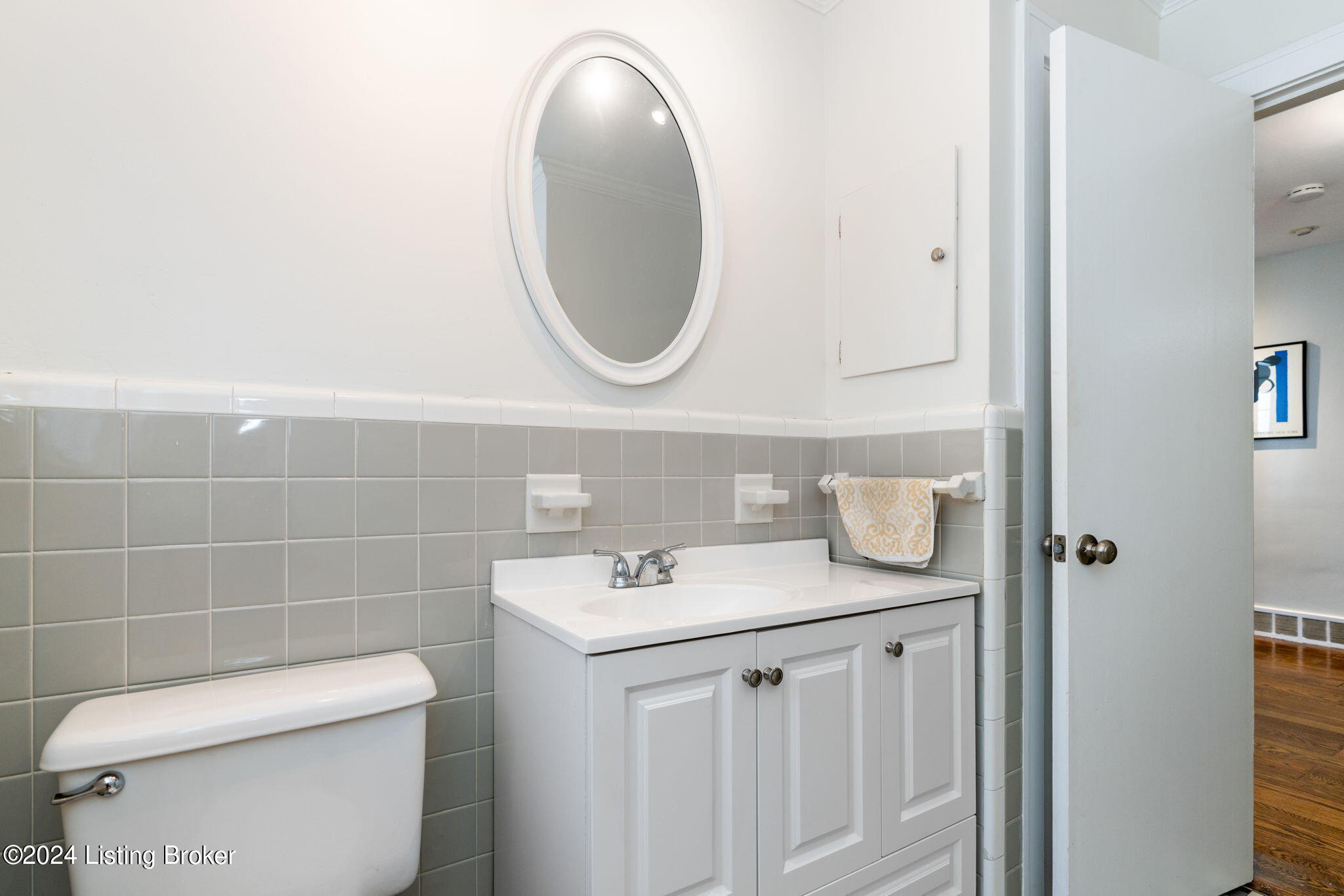 202 Ring Road Louisville, KY 40207 - Photo 27 of 61 202 Ring Rd-47